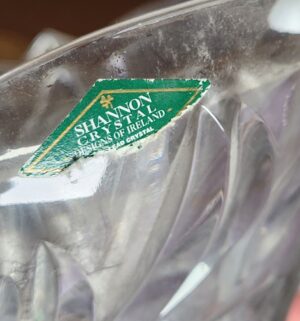 a486- large shannon cut crystal vase - Image 4