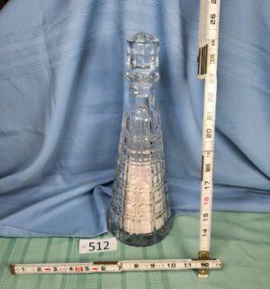 a512- Royal Gallery Slovakia cut crystal decanter