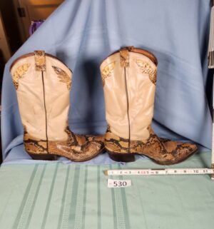 a530- vintage cowboy boots. No size
