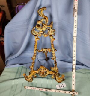 a541- Iron Baroque Stand