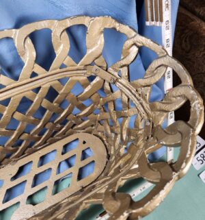 a578- HEAVY IRON Woven Basket - Image 4