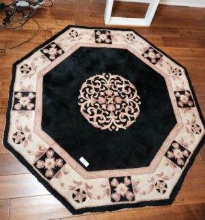 b72- Traditional Chinese Style Wool Rug
