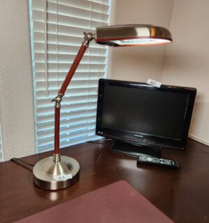 b81- Touch Lamp