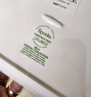 b159- christmas plates - Image 3