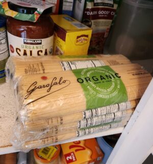 b205- Contents of the kitchen pantry. Buyer to remove all contents - Image 5