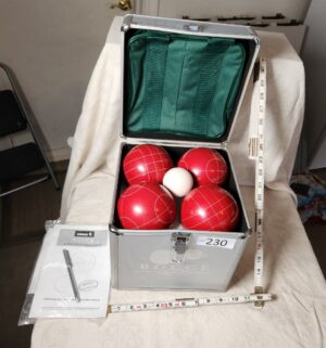 b230- sportcraft Bocce Set