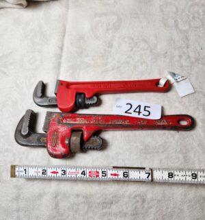 b245- sm pipe wrenches