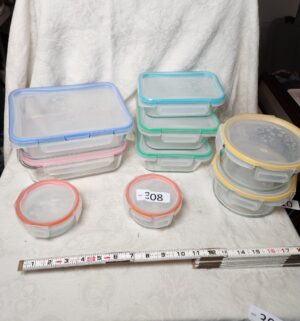 b308- pyrex food storage