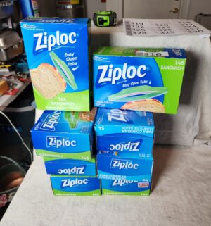 b316- zip loc bags