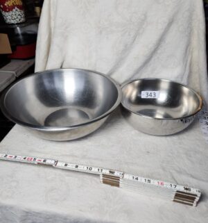 b343- stainless mixing bowls