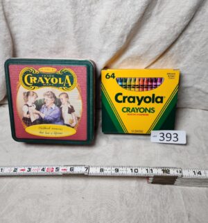 b393- crayola crayons