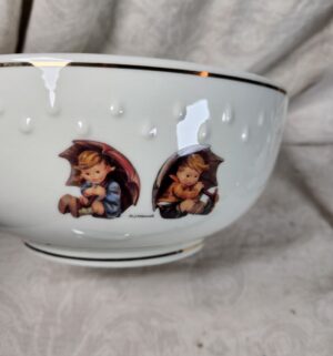 b493- M.J. Hummel Hostess Collection serving bowl and spoon set - Image 3