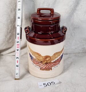 b505- McCoy Spirit of 76 cookie jar