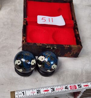 b511- vintage chinese medicine balls