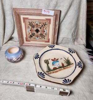 b517- Indian vase, sand art and plate
