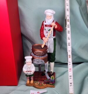 d6- Lenox Pencil Santa. Santas Fudge Shop 2017 Edition - Image 3