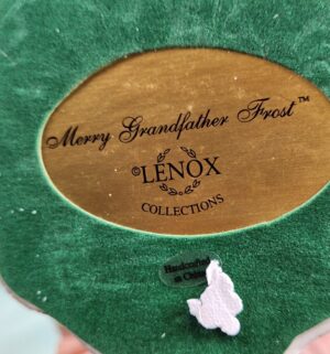 d16- Lenox "Merry Grandfather Frost - Image 3