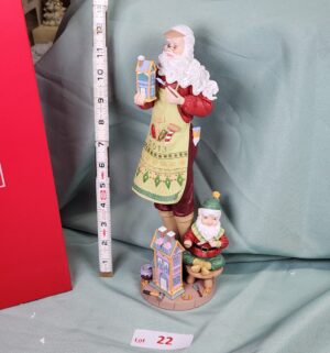 d22- Lenox Santas Finishing Touches 2013 Pencil Santa