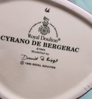 d35- Cyrano De Bergerac D7004 Royal Doulton - Image 3