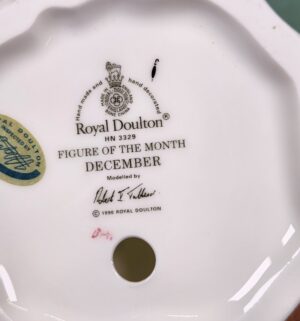 d39- December 1990 HN3329 Royal Doulton - Image 3