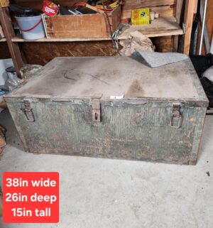 c4- antique Corps of engineers US Army wood crate. Fort Belovir, Virgina