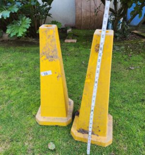 c16- plastic cones