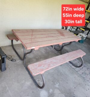 c28- vintage redwood picnic bench. Great condition