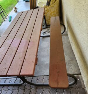 c28- vintage redwood picnic bench. Great condition - Image 3