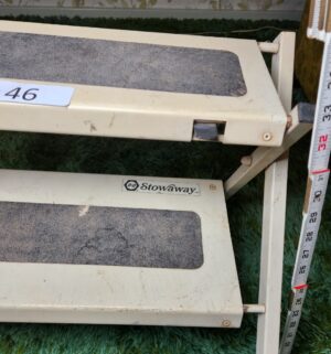 c46- stowaway step ladder - Image 2