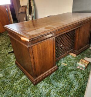 c48- mid century executive desk with lattice front. Very unique. Great statement piece - Image 3