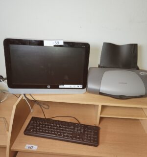 c59- hp 19 all in one w/ printer. Does not power on, condiition unknown - Image 1