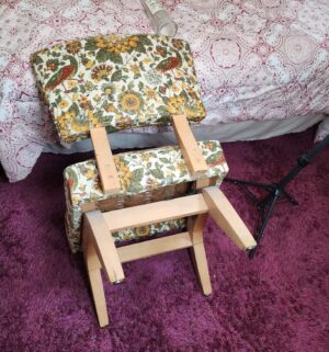 c73- antique rocker stool - Image 3
