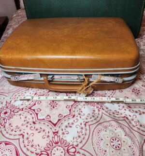 c75- mid century luggage by samsonsite, jCHiggins - Image 2