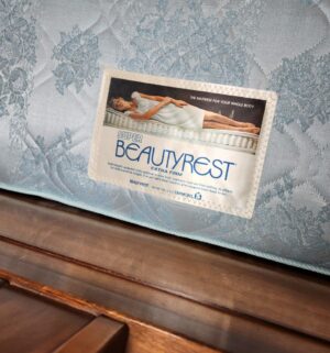 c83- Vintage Queen super beautyrest extra firm mattress & boxspring only. NO frame, no headboard - Image 3