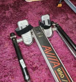 c87- avita 950 professional rowing machine - Image 2
