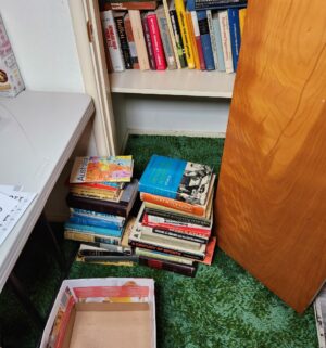 c88- books in closet - Image 2