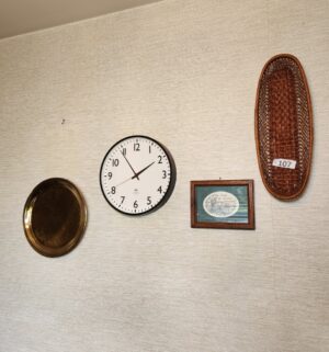c107- clock, brass plate, wall art - Image 1