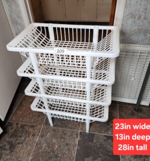 c109- stackable shelves - Image 1