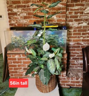 c118- fake plant w/ woven basket - Image 1