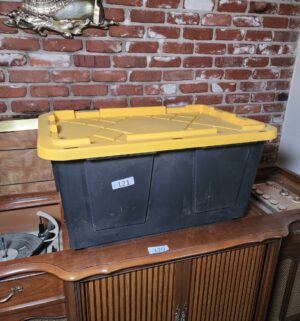 c121- professional box 27 gal - Image 1