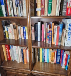 c125- books and figurines - Image 2