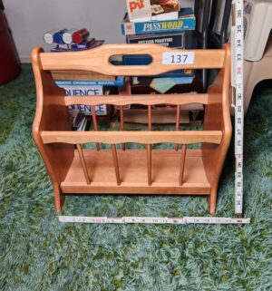 c137- magazine rack - Image 1