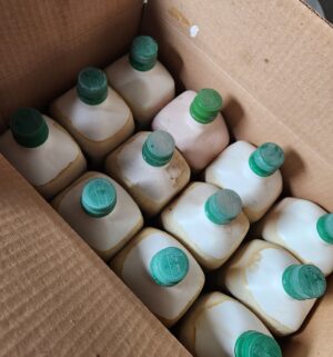 c138- full case of cstrol gtx 10w-30 oil - Image 2