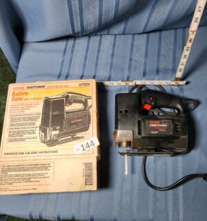 c144- sabre saw. Tested/works - Image 1
