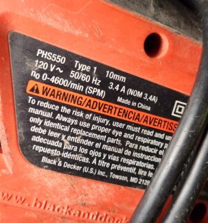 c146- black & decker electric saw. Tested/works - Image 2