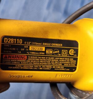 c147- dewalt angle grinder. Tested/works - Image 3