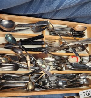 c206- stainless flatware - Image 2