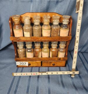 c207- vintage glass jar spice rack - Image 1