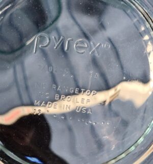 c226- pyrex mixing bowl set - Image 2