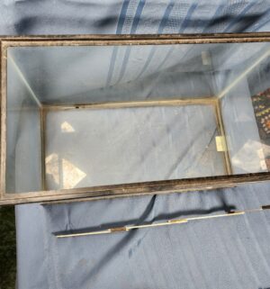 c250- glass fish tank - Image 2